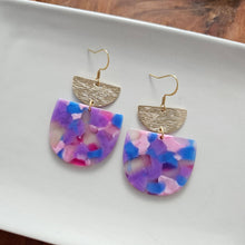 Load image into Gallery viewer, Spiffy &amp; Splendid - Harper Earrings - Cotton Candy
